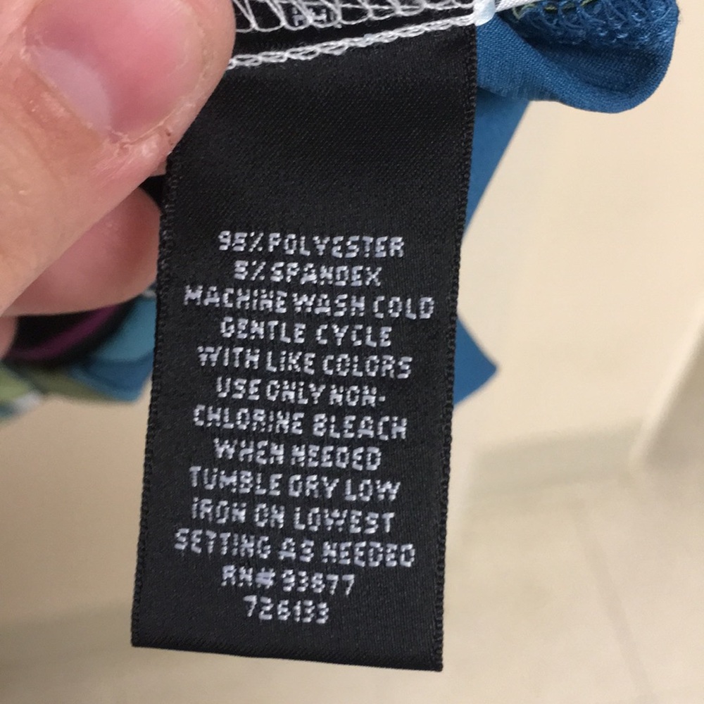 Tunic - Picture 2 of 3